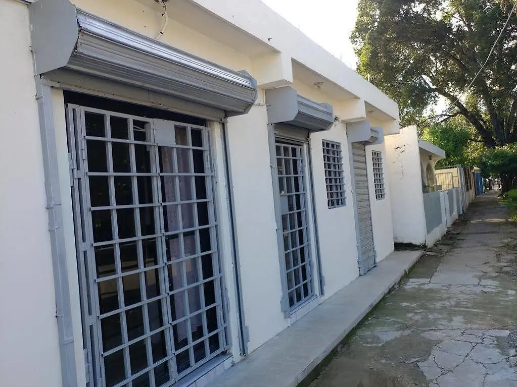 Miami Studios Dr Санто-Доминго 0*,